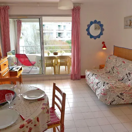 Apartment Aurore-4 By Interhome